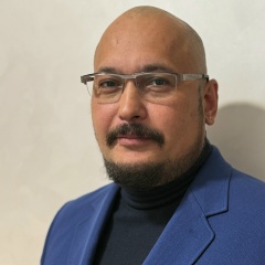 Рустам Шерматов, Санкт-Петербург