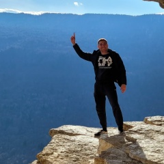 Рустам Латыпов