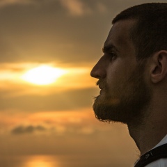 Владислав Кондратьев