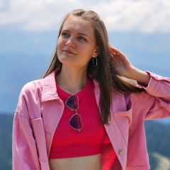Полина Захарова, 31.07.1998, Барнаул