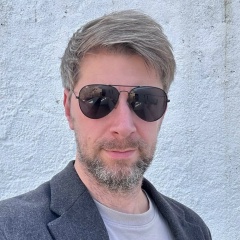 Павлик Литовченко, Санкт-Петербург