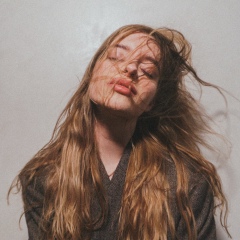 Katrin Broskev, 09.04, London