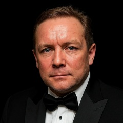 Владимир Максимов, Санкт-Петербург