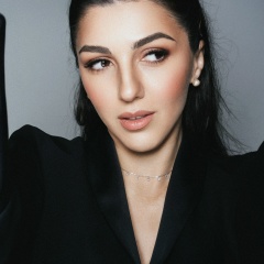 Манана Адамия, Санкт-Петербург