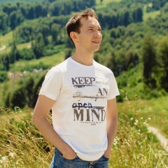 Илья Глухов, 23.04, Москва