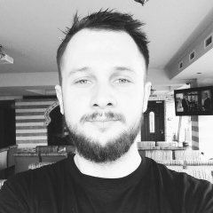 Олег Олегов