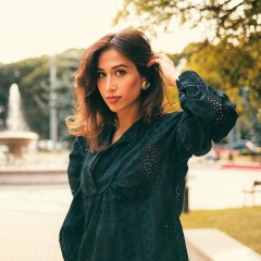 Ануш Азарян, 09.04