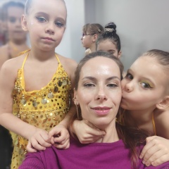 Елизавета Крестьянинова, Санкт-Петербург
