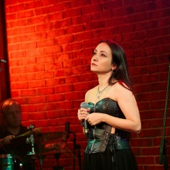 Алёна Жукова, 17.04