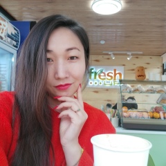 Гульжан Байс, Алматы