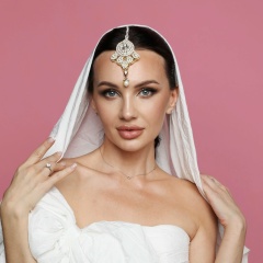 Elena Ogneva, 25.01, Mumbai