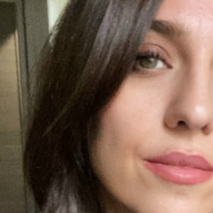 Оля Дунаева, Москва