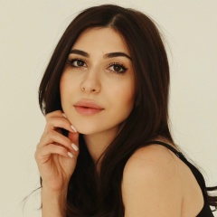 Яна Чобанян, Москва