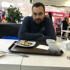 Kaan Akiz, 22.04, İzmir