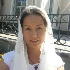 Виктория Постникова, Семей