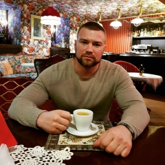 Олег Васюченко, 04.03.1901, Киев