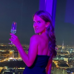 Яна Эрхарт, 09.05, Москва