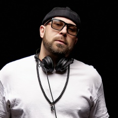 Андрей Житняковский, 15.04, Алматы