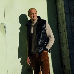 Виктор Николаев