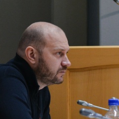 Владимир Костомаров