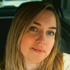 Александра Апаркина, Санкт-Петербург