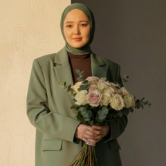 Маншук Бабатаева, Актау