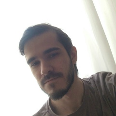 Антон Романов