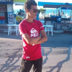 Ali Chicharito, 16.04, Mascara