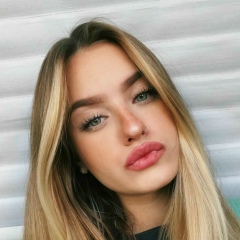 Nina Iwavo, 09.01.1989