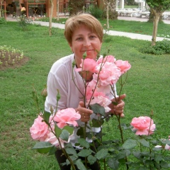 Юлия Алексеева, 09.12.1967, Тихвин