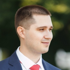 Анатолий Малков