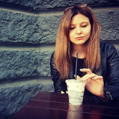Алёна Андреева, Опочка