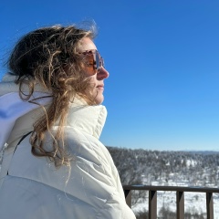 Анна Ларионова