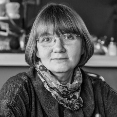 Зоя Хлебникова, Санкт-Петербург