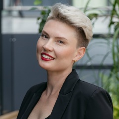Елена Бузо, 24.07