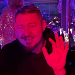 Роман Юровский
