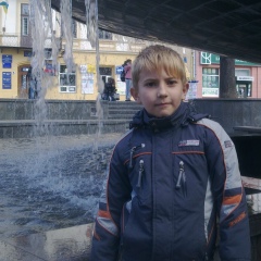 Коля Павлишинець, Долина