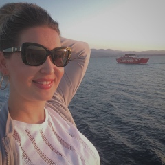 Елена Павловска, 13.11.1984, София