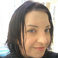 Anna Khanna, 31.12.1982, New Delhi