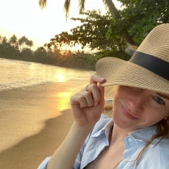 Анастасия Каминина, Москва