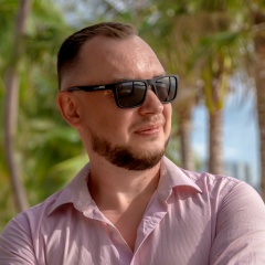 Денис Воронин