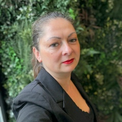 Елена Обутова, Санкт-Петербург