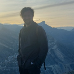 Дмитрий Емельяненков, Санкт-Петербург