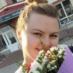 Julia Gores, 14.04
