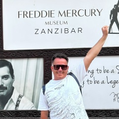 Евгений Михайлов, Москва