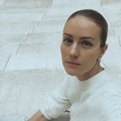 Александра Захарова, Москва