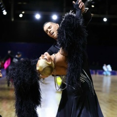 Спорт-Школа-Зубрёнок Танцевальный Спорт, Большевик