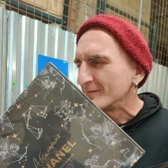 Валера Хачидзе, Тбилиси