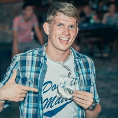 Евгений Логинов, 30.12.1994, Мариуполь