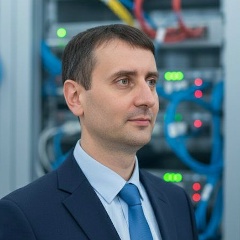 Руслан Косенков, Москва
